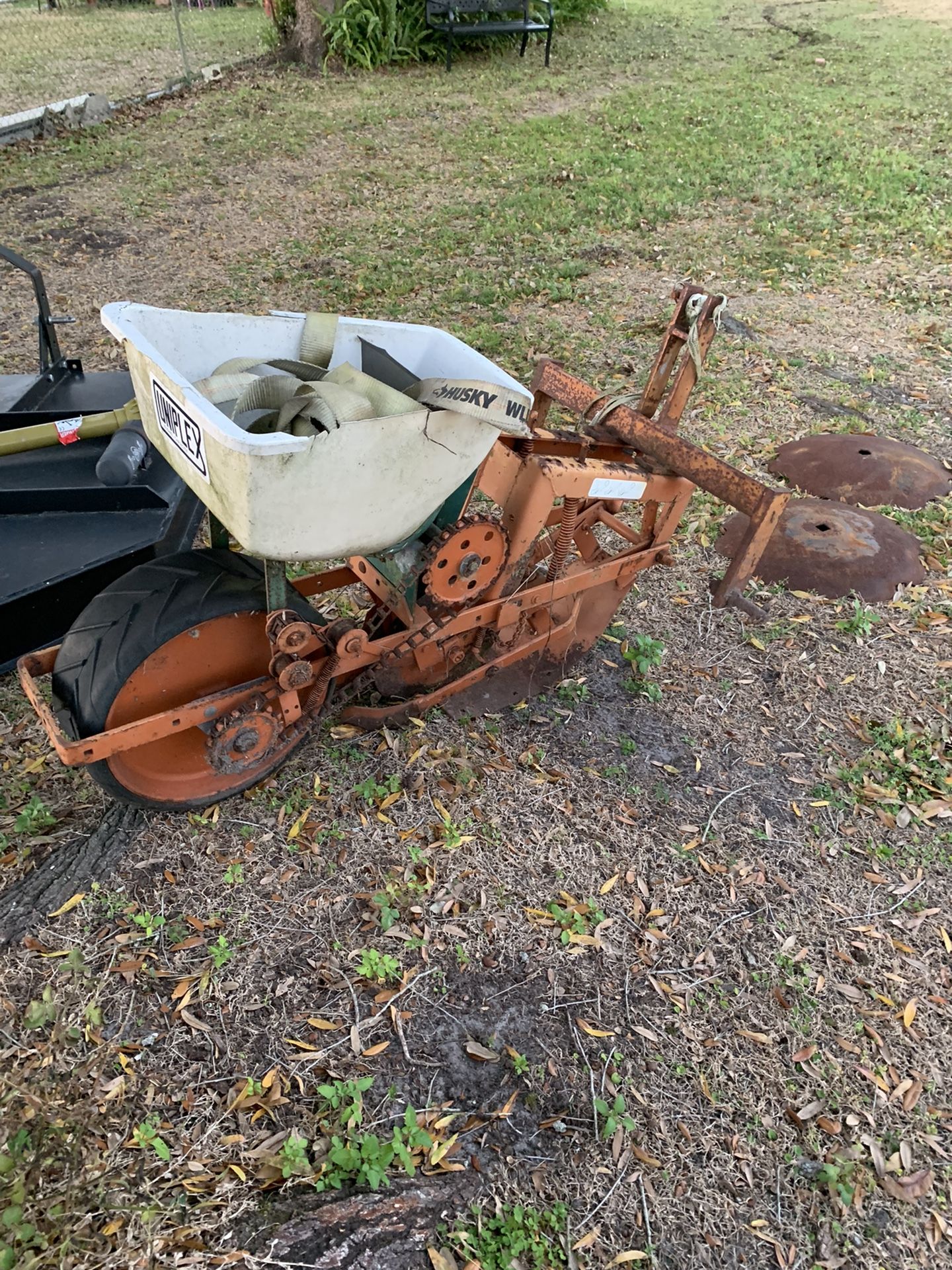 Tractor Seeder 