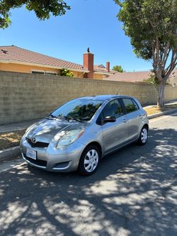 2010 Toyota Yaris