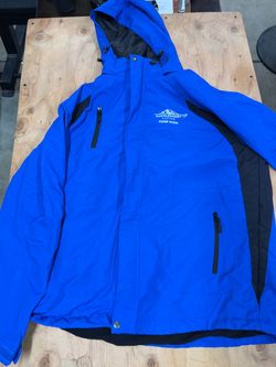Muckleshoot Casino Poker Room Jacket L — Warm Hooded Blue