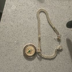 Spinning Gold Buss down Chain