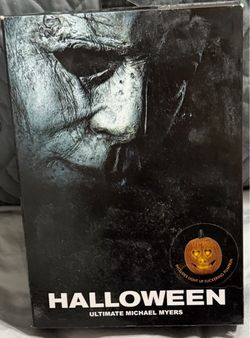 Halloween Ultimate Michael Myers