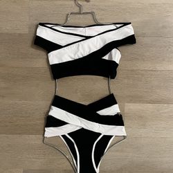 OYE Swimsuit Bikini