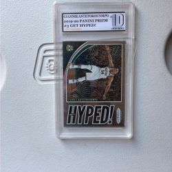 2019 Panini Prizm Giannis Atetokounpo Graded 10