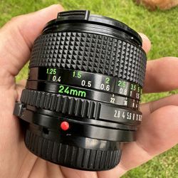 Canon FD 24mm 2.8 Lens