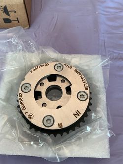 BMW Timing camshaft sprocket (contact info removed)-02