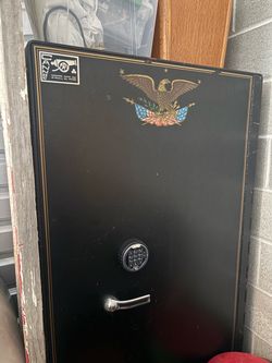 Vintage Cannon Safe