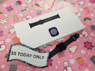 💪 Fitness Meets Style – Apple Watch Series 5 Drops to $119