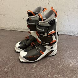  Men's Touring Boots Size 9 