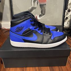 Jordan 1 Mid “Hyper Royal Tumbled Leather Size 11