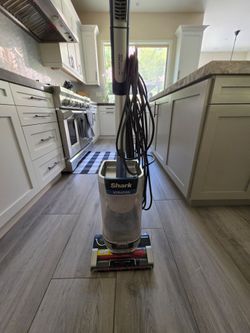 Shark Stratos Vacuum