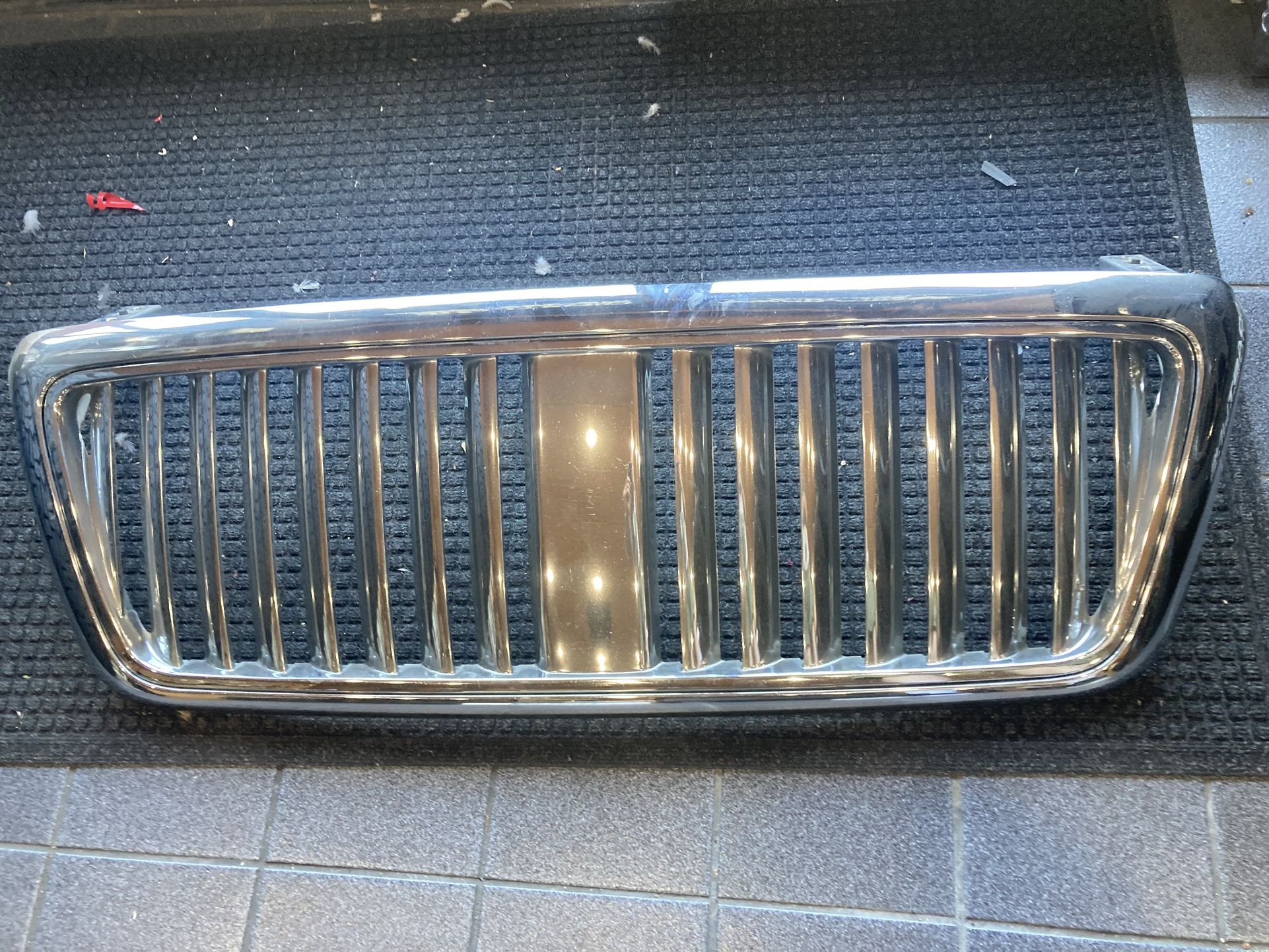 2005 Ford F150 Lincoln Style Grille By X-klusive
