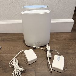 Netgear Orbi AC3000 RBK50 Tri-Band Wireless Router - White (2-Pack)