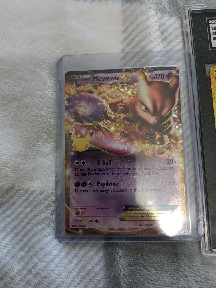 Pokemon Celebrations 25th Anniversary Mew Gold Card for Sale in Seattle, WA  - OfferUp