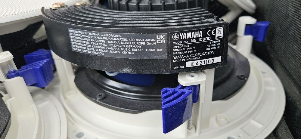 10 Yamaha Speakers (Home Theater)
