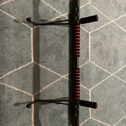 Pull Up Bar