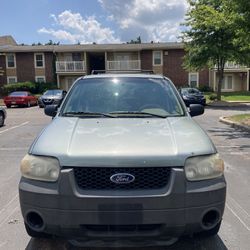2005 Ford Escape · Sport Utility 4D
