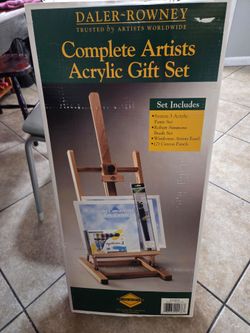 Brand New Daler-Rowney Complete Artists Acrylic Gift Set