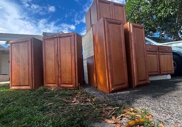 9 Cabinets 1 Bottom 8 Tops- Solid Wood