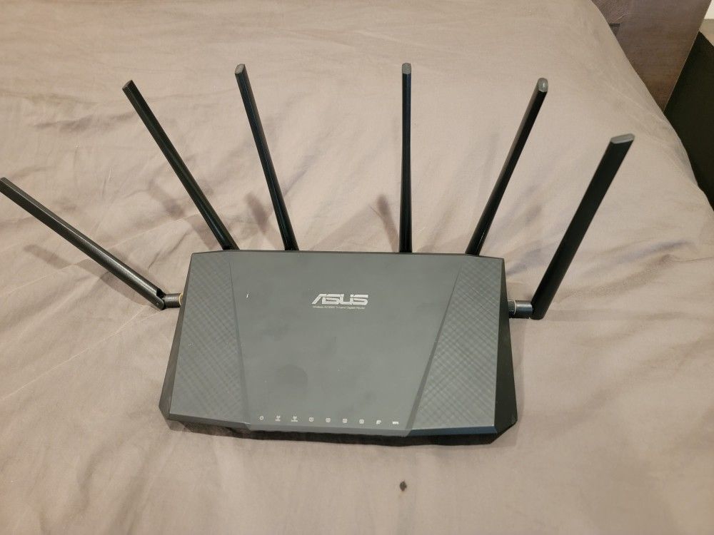 Asus Router Long Rang Tri Band AC3200 Wifi