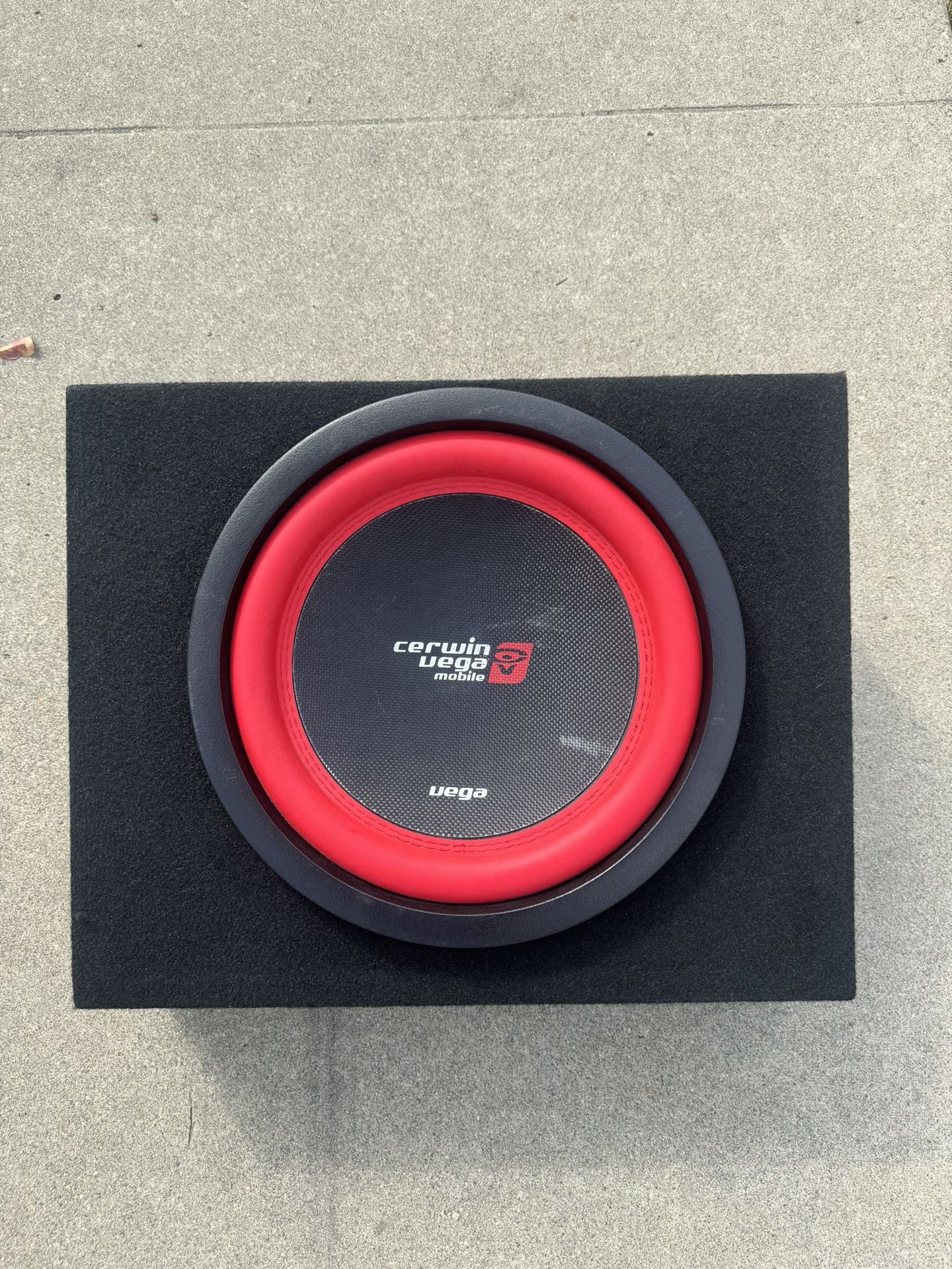 12 Inch subwoofer Cerwin Vega & amp
