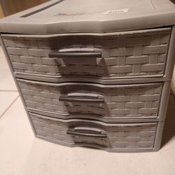 NEW Sterlite 3 Drawer Organizer