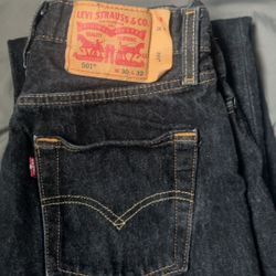 501 Black Levi Jeans