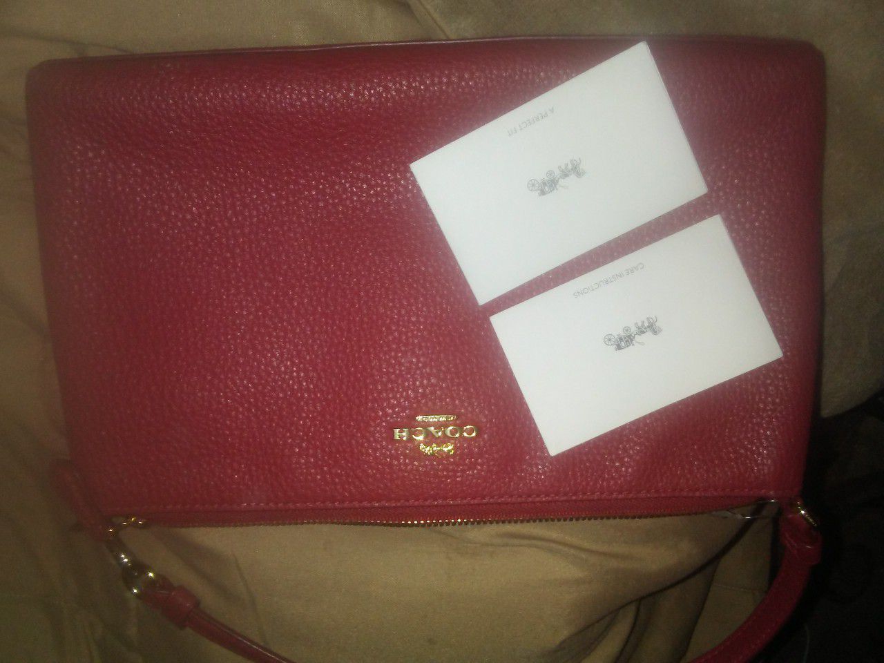 Red Coach Clutch Wallet Handbag w Strap
