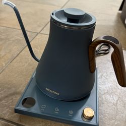 Electric Kettles