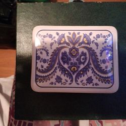 Antiquel Trinklet Box 