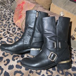 Vince Camuto Leather Boots Worn Twice 9.5