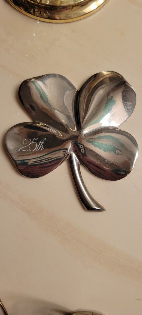 Vintage 25th Anniversary * Gerity * Four Leaf Clover * Shamrock * Paperweight