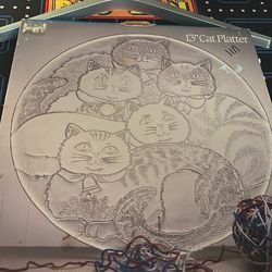 Vintage 13" Pilgrim Glass Cat Platte