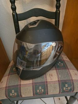 Full coverage helmet with flip up