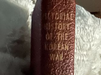 BEST OFFER—2 WAR BOOKS