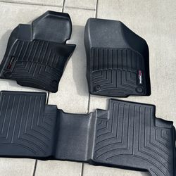 Weather Tech Floor Mass For A Volkswagen Tiguan 2015