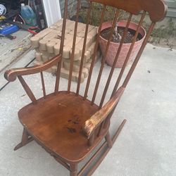 Rocking chair