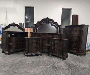 Bedroom Furniture Set Queen Size