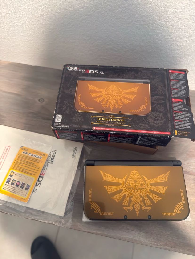 New Nintendo 3ds xl hyrule edition