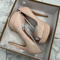 Nude Peep toe High Heels