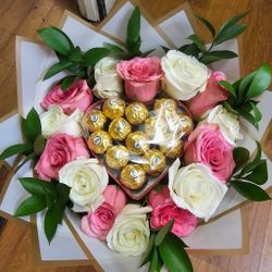 Big Bouquet With Roses And Chocolates 