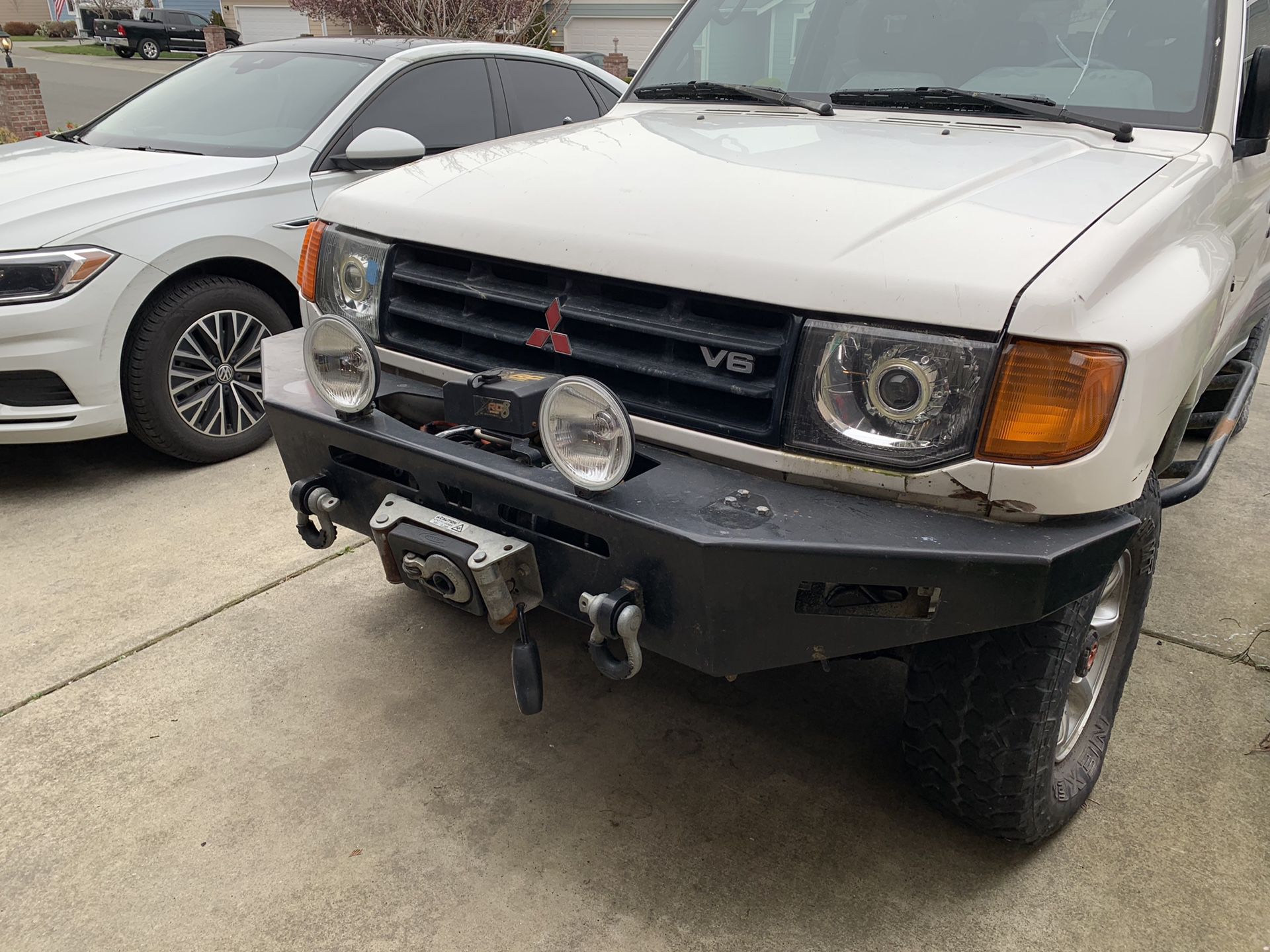 1989 - 1995 Toyota truck winch Warn bumper