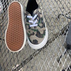 Vans 9.5 Camo 