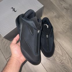 Converse Shai 001 Black Size 6.5 men / 8 women