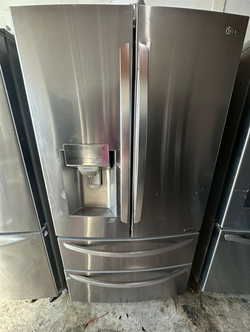 LG Stainless French Door Refrigerator w/ Dual Freezer Drawers