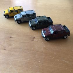 Lot Of 4 Maisto Hummers - 1/45 Scale