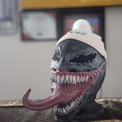 CREAM PUFF HOPE & BALANCE BEANIE