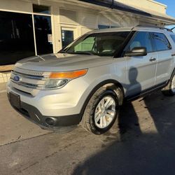 2015 Ford Explorer