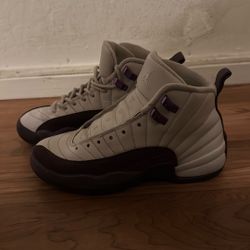 Jordan 12 Retro GS "Desert Sand/Pro Purple"