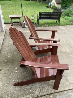 $20 each / Wooden Adirondack Chair/ wood is good, but need some painting/ see all pictures posted, pick up in Lake Zürich