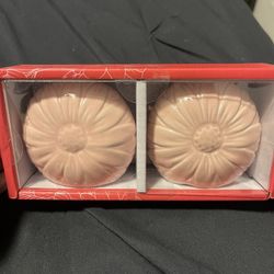 Salt & Pepper Shakers (new)